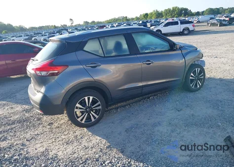 2019 Nissan Kicks Sv from USA, damaged, VIN 3N1CP5CU9KL552626